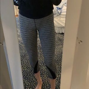 LULULEMON LEGGINGS SIZE 8